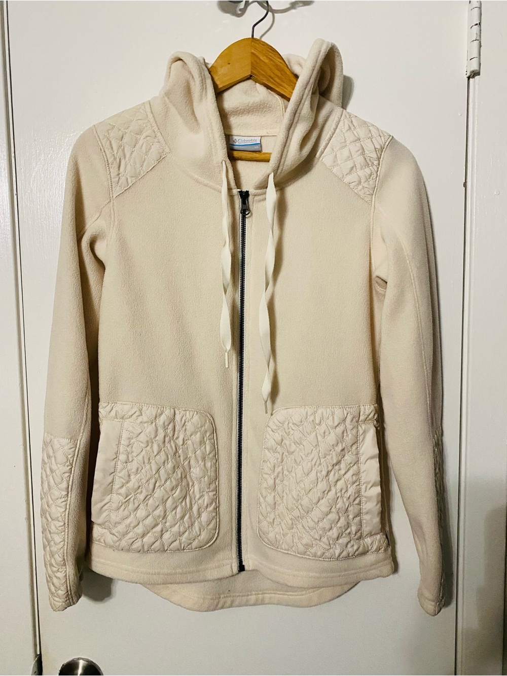 Columbia Cream Quilted Pocket Hooded Zip Jacket